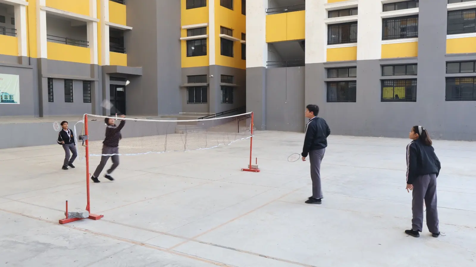 Badminton