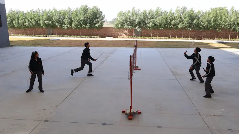 Badminton
