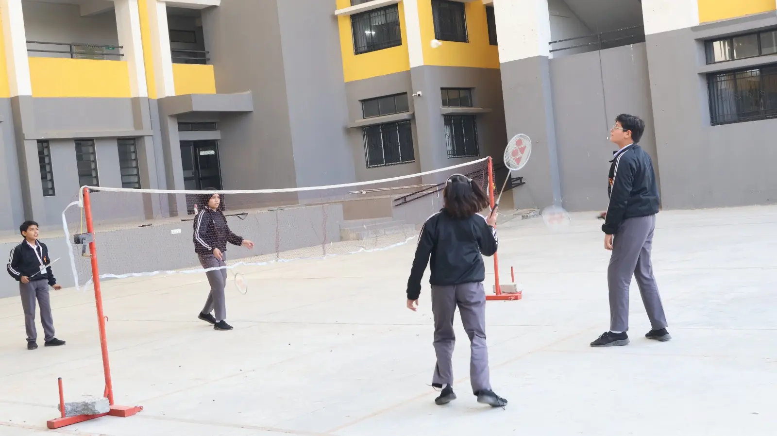 Badminton